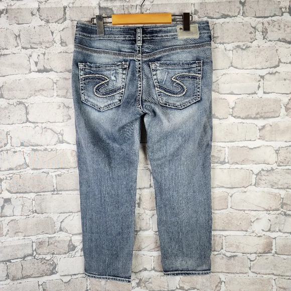 Silver Jeans Aiko Mid Capri Distressed Factory Fade Whiskered Light Blue Size 28 - Picture 11 of 15